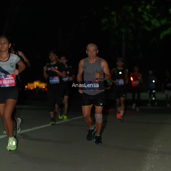 Runner Photo 3649235
