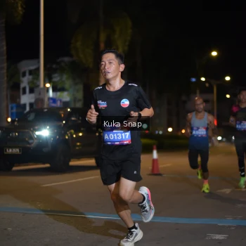 Runner Photo 3649279