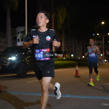 Runner Photo 3649298