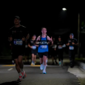 Runner Photo 3649335
