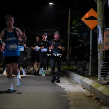 Runner Photo 3649374