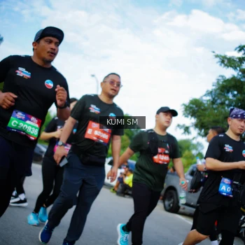 Runner Photo 3649378