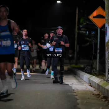 Runner Photo 3649385