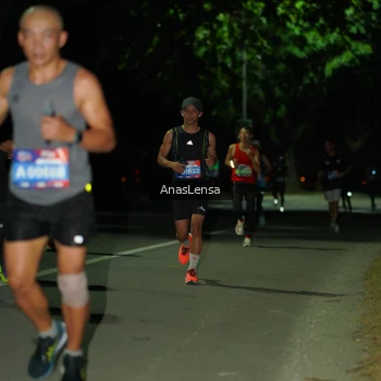Runner Photo 3649387