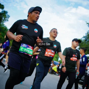 Runner Photo 3649396