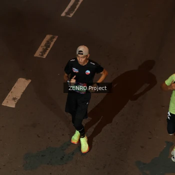 Runner Photo 3649397