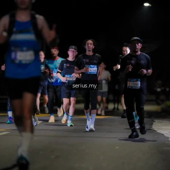 Runner Photo 3649431