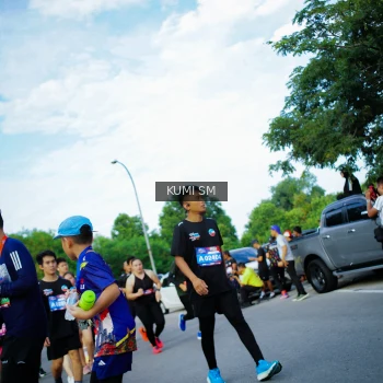 Runner Photo 3649446