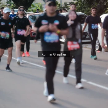 Runner Photo 3649505