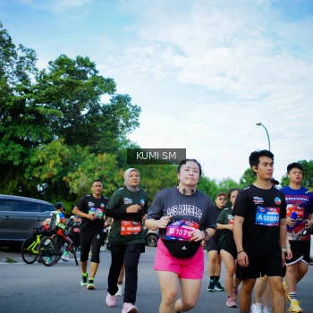 Runner Photo 3649524