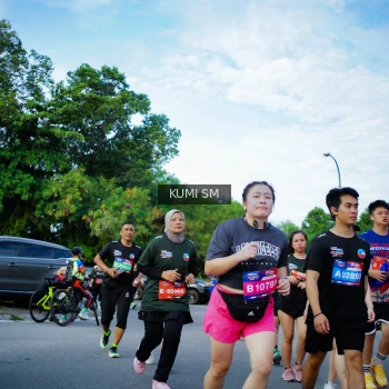 Runner Photo 3649525