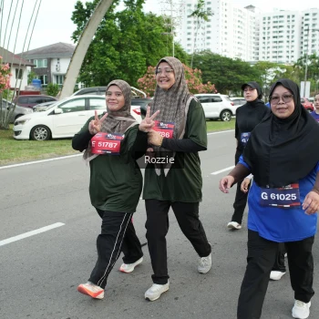 Runner Photo 3649541