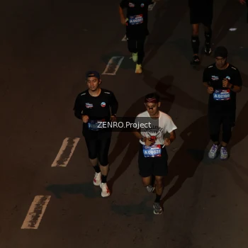 Runner Photo 3649571