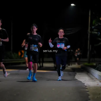 Runner Photo 3649577
