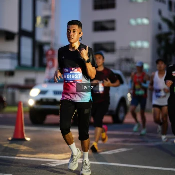 Runner Photo 3649663