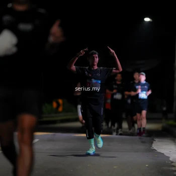 Runner Photo 3649665