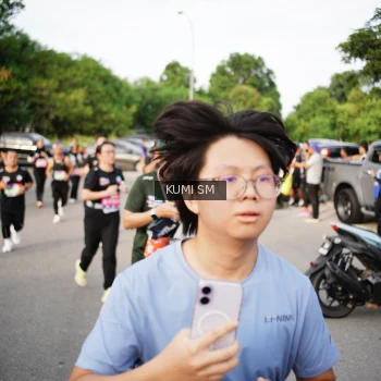 Runner Photo 3649675