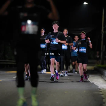 Runner Photo 3649695