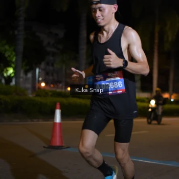 Runner Photo 3649700