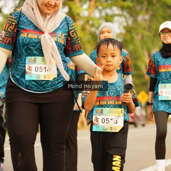 Runner Photo 3649701