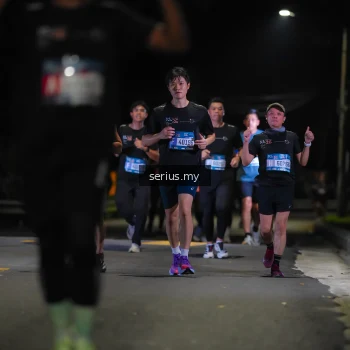 Runner Photo 3649719