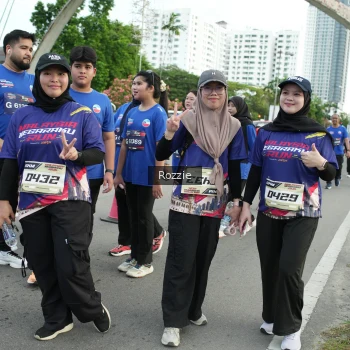 Runner Photo 3649729