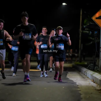 Runner Photo 3649747