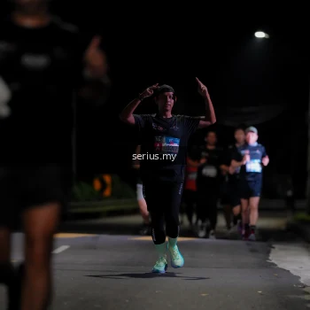 Runner Photo 3649751