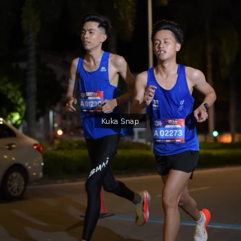 Runner Photo 3649777