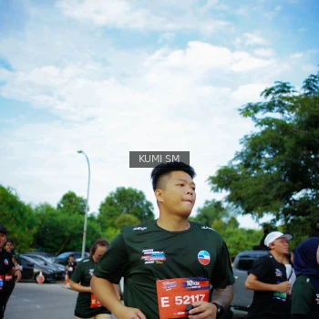 Runner Photo 3649788