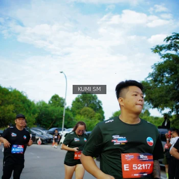 Runner Photo 3649795