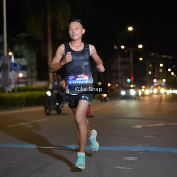 Runner Photo 3649879