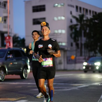 Runner Photo 3649993