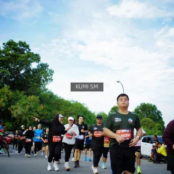 Runner Photo 3650085