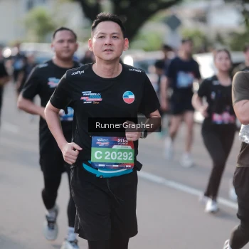 Runner Photo 3650090