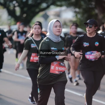 Runner Photo 3650202
