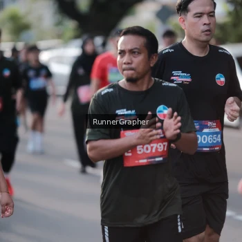 Runner Photo 3650342