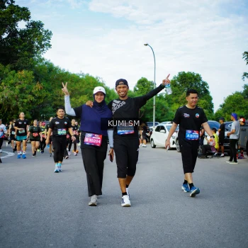 Runner Photo 3650565
