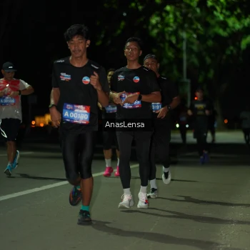 Runner Photo 3650610
