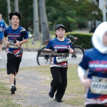 Runner Photo 3650613