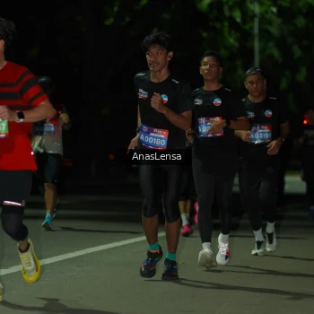 Runner Photo 3650626