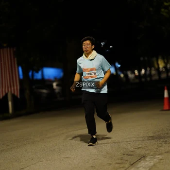 Runner Photo 3650660