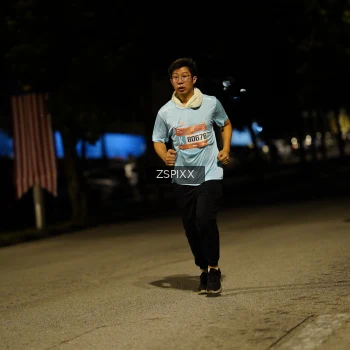 Runner Photo 3650678