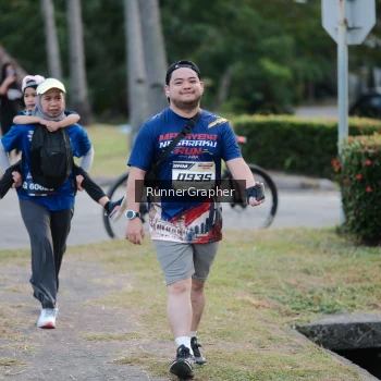 Runner Photo 3650680