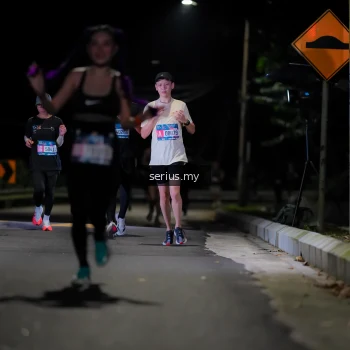 Runner Photo 3650710