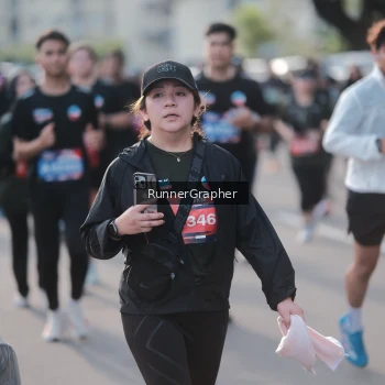 Runner Photo 3650714