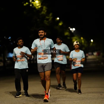 Runner Photo 3650973
