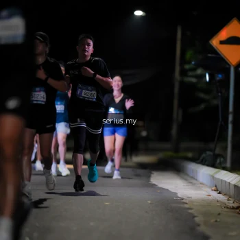 Runner Photo 3650981