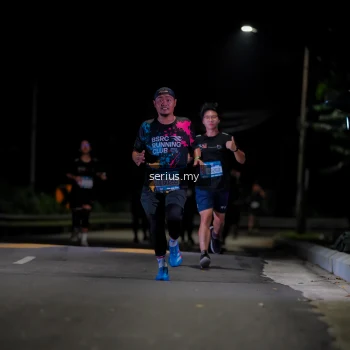Runner Photo 3651037
