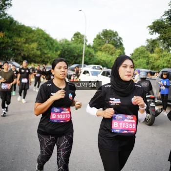 Runner Photo 3651043